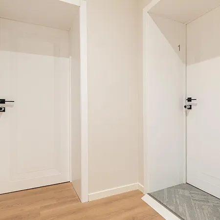 Apartment Dandelion Dzirnavu Near The Park *