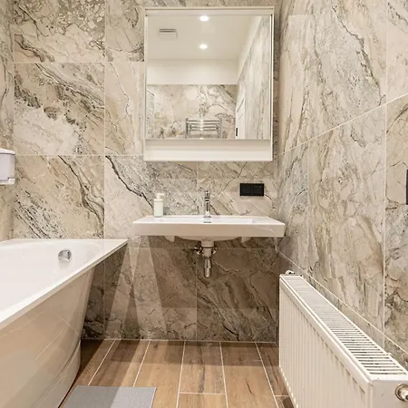 Dandelion Dzirnavu Near The Park Διαμέρισμα *