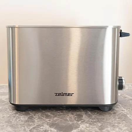 Dandelion Dzirnavu Near The Park Apartamento Riga