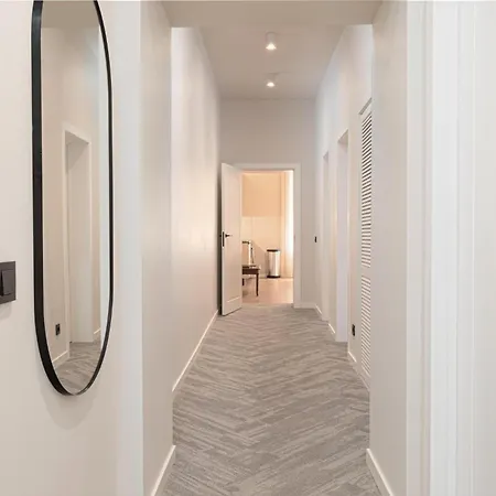 Apartamento Dandelion Dzirnavu Near The Park Riga