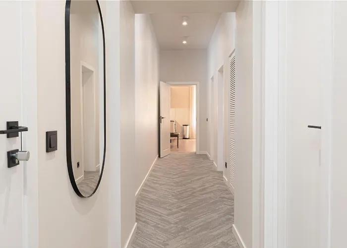 Daire Dandelion Dzirnavu Near The Park Riga