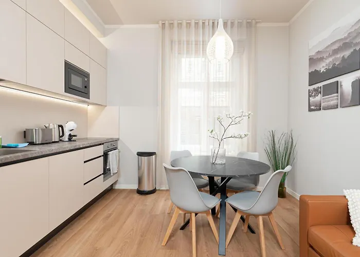 Daire Dandelion Dzirnavu Near The Park